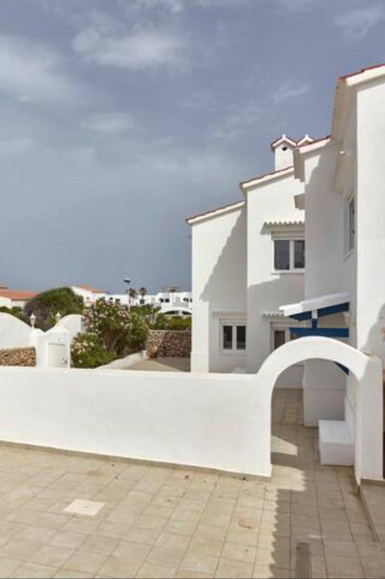 Arenal D'En Castell North Apartman Es Mercadal Kültér fotó